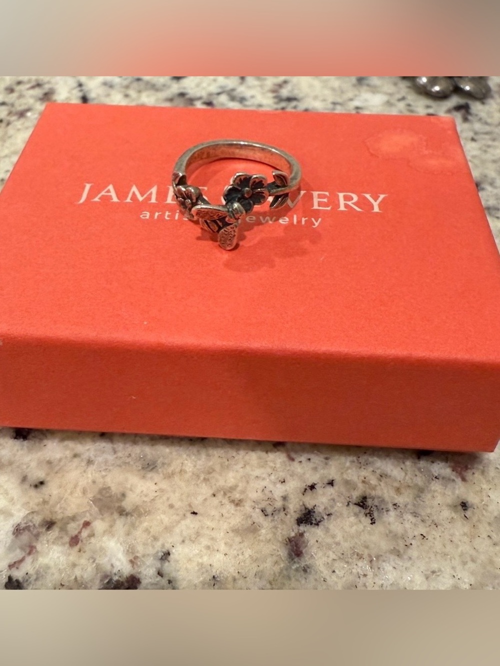 RARE/RETIRED james avery flower bee ring size 7